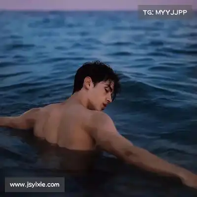 焦冠坦